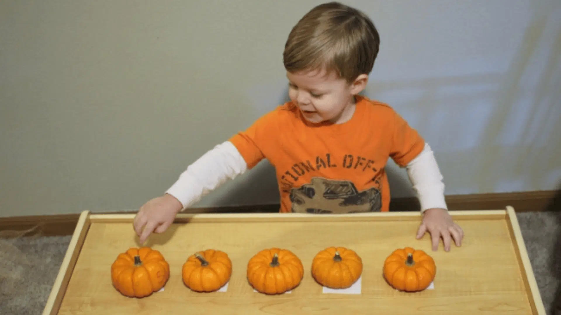 counting pumpkins fall maths activities for preschoolers