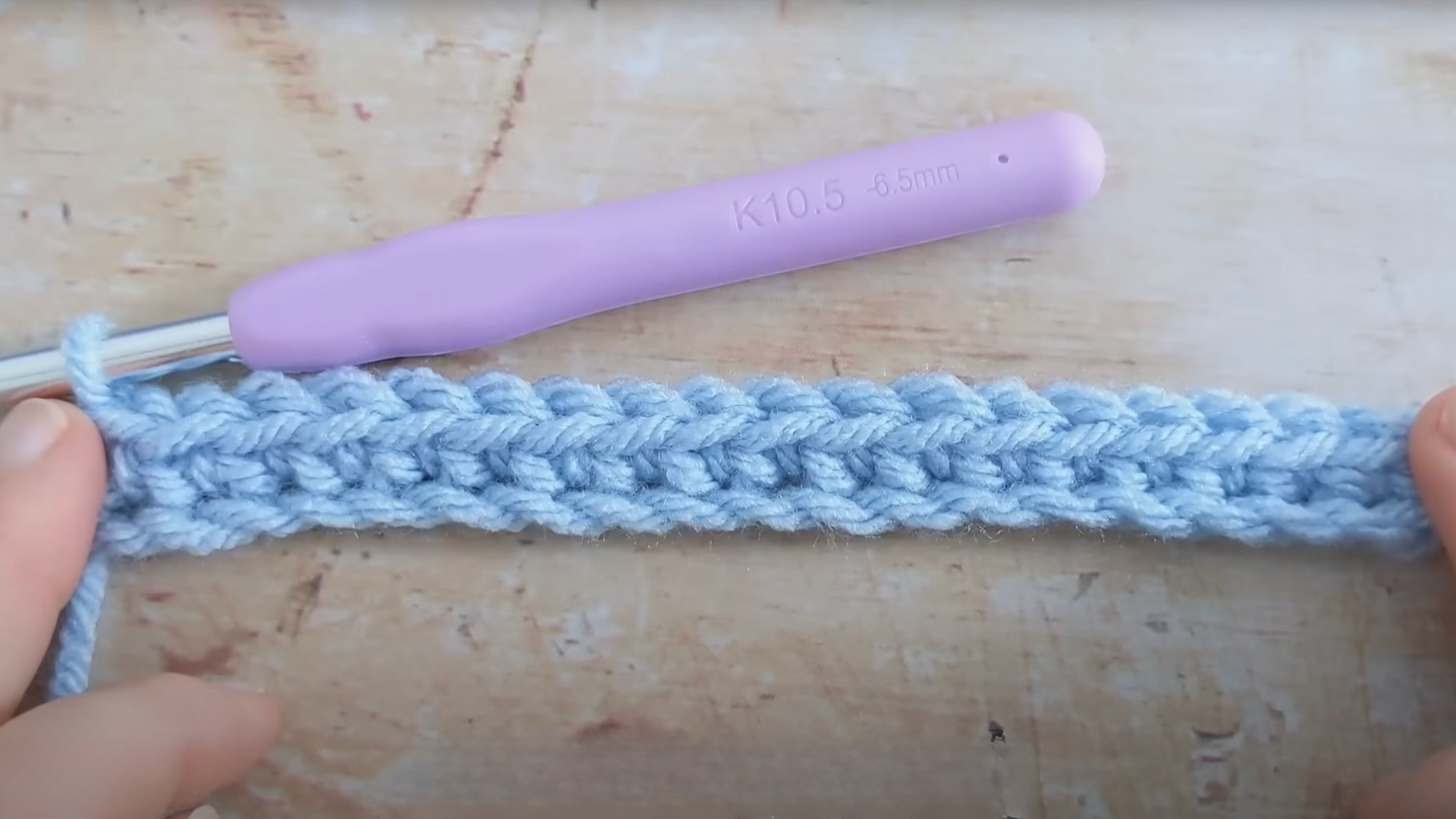 crochet the first row