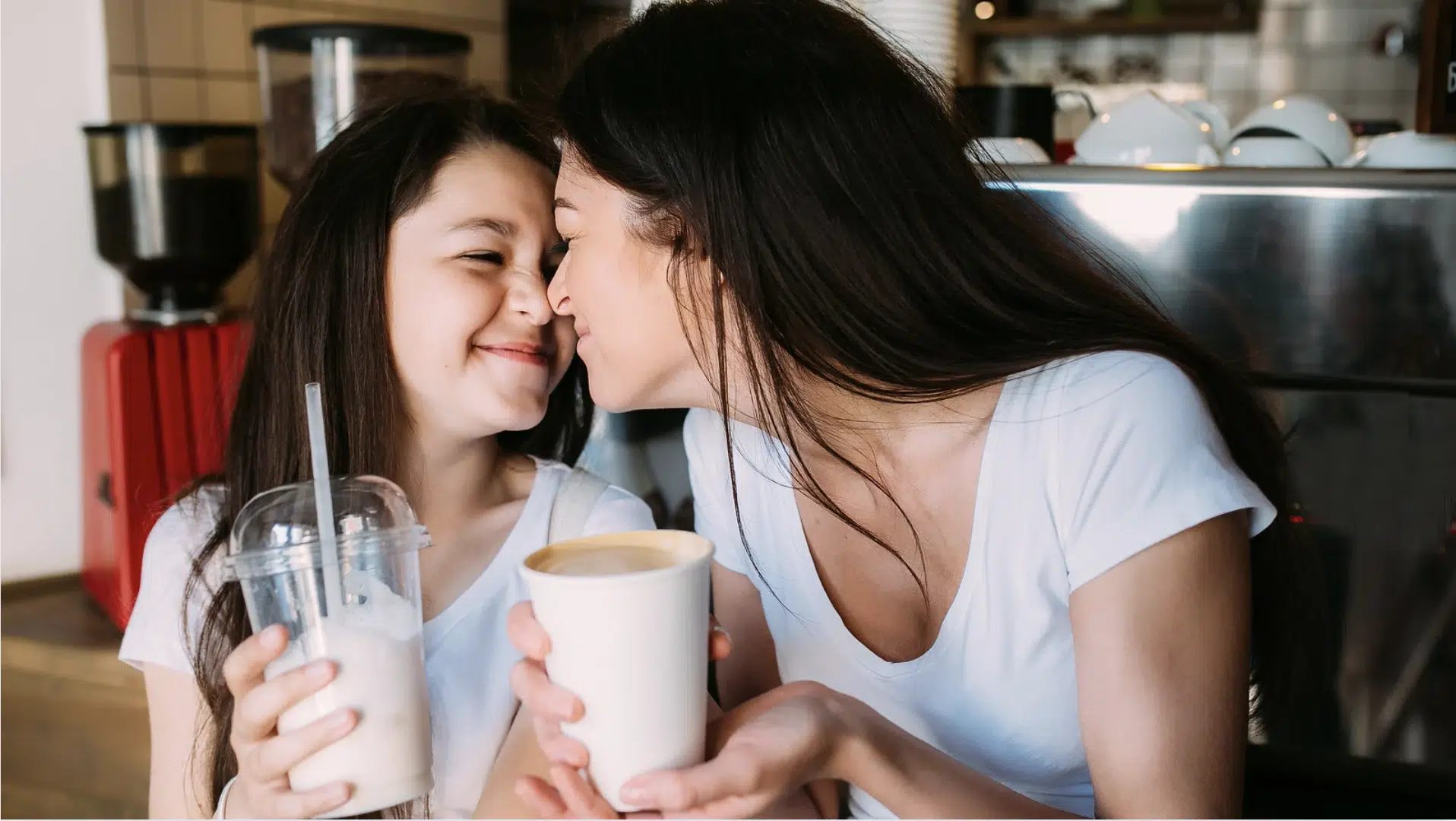 mom and daughter
